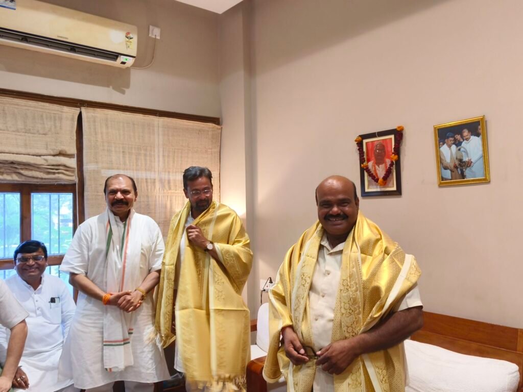 img 20251012 1650452523147059772609699 Console Corptech